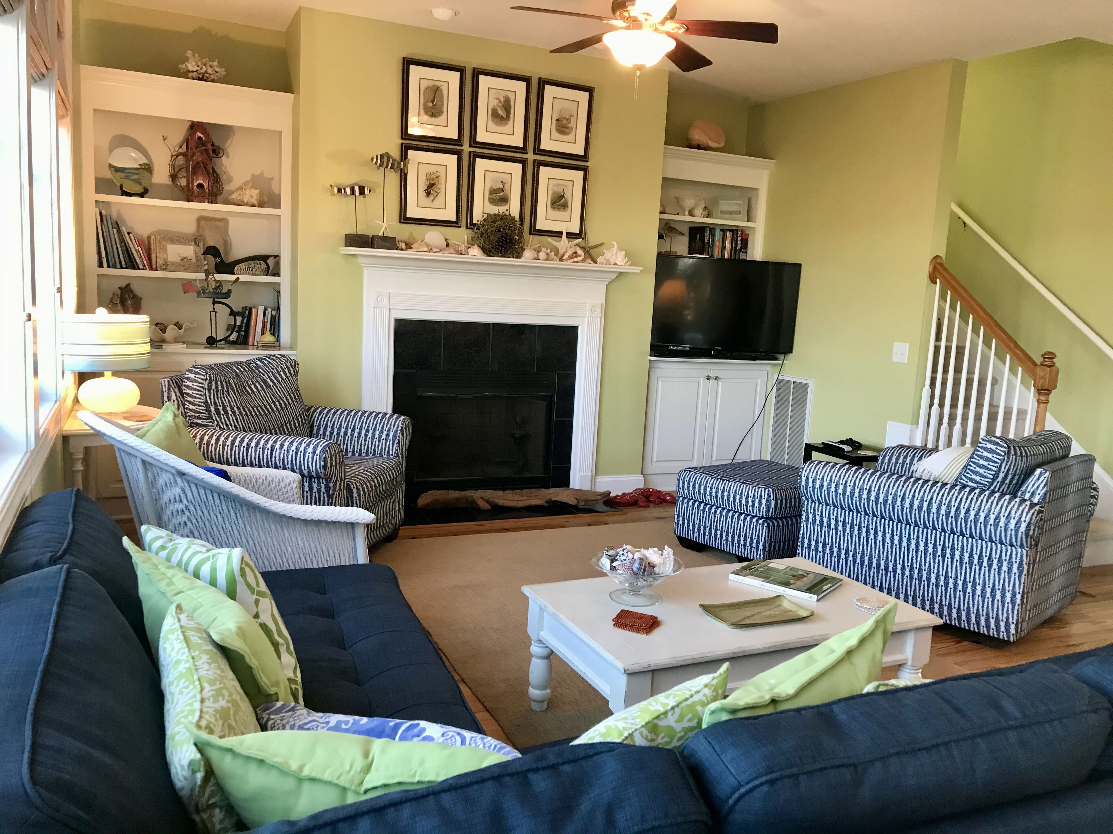 5 BR With Fantastic Views on Harbor Island, SC., Golf Cart, Wi-Fi, Beautiful!