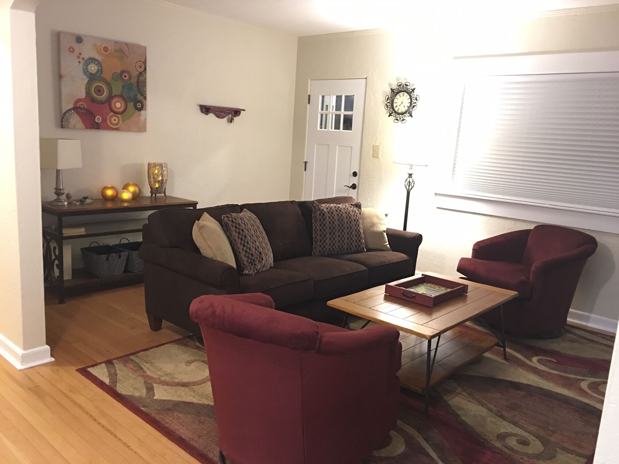 Adorable 2 bedroom 1 bath Craftsman Cottage in Downtown Grants Pass