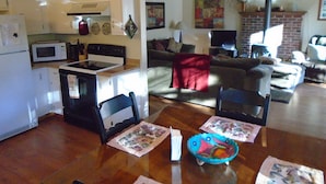 A compact living space with a kitchen, dining area, and living room. - Comfortable, Spacious, Pet-Friendly Home
Located close to all the best of Tahoe (South Lake Tahoe)