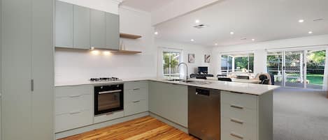 Microwave, oven, stovetop, dishwasher