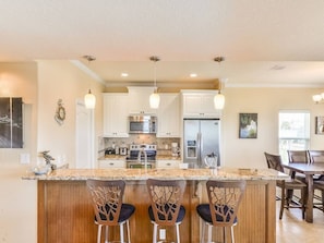 Fridge, microwave, oven, stovetop - Sea Turtle Tango- Close to beach! Community Pool! (Galveston)