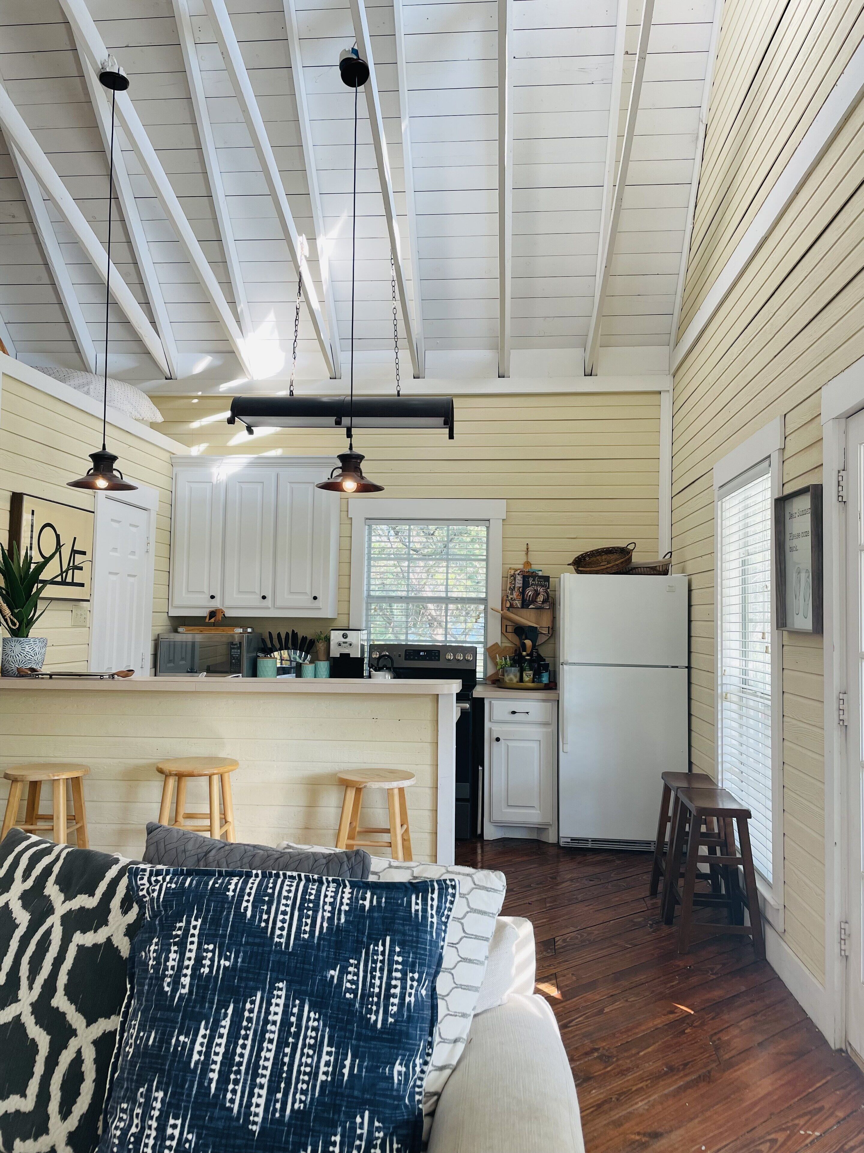 Seaside-inspired "lakeside" on Possum Kingdom NEW TO Vrbo! #texashillcountry