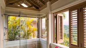 Interior - Silent Waters Villa - 9BR/7BTH estate - ocean and river views - fully staffed (Montego Bay)