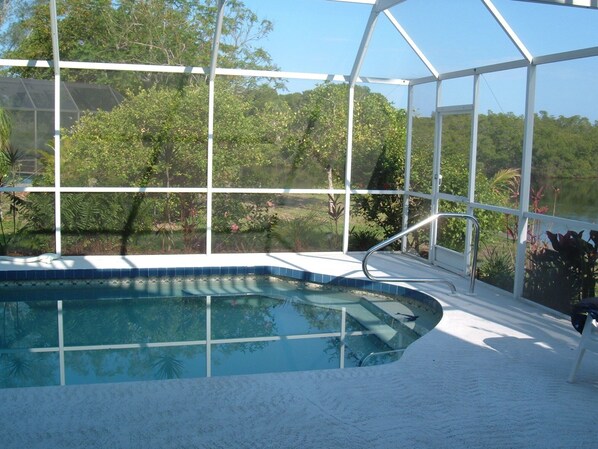 Outdoor pool, a heated pool