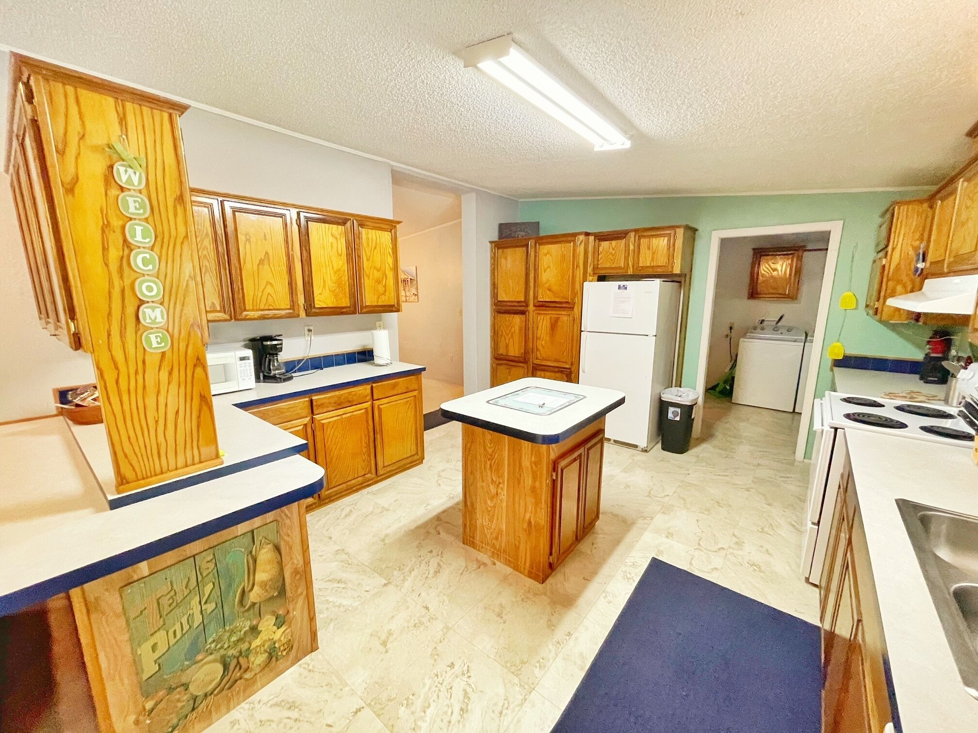 Utopia Springs at Lost Maples~Spring Fed Crystal Clear Sabinal River Front