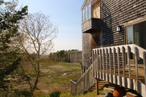 Exterior - Nicely Furnished Home, Close to Lt. Island (1641) (Wellfleet)