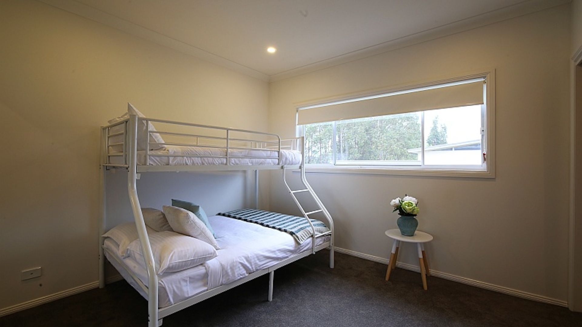 Lomandra Retreat - Views of the 6th tee — image 14