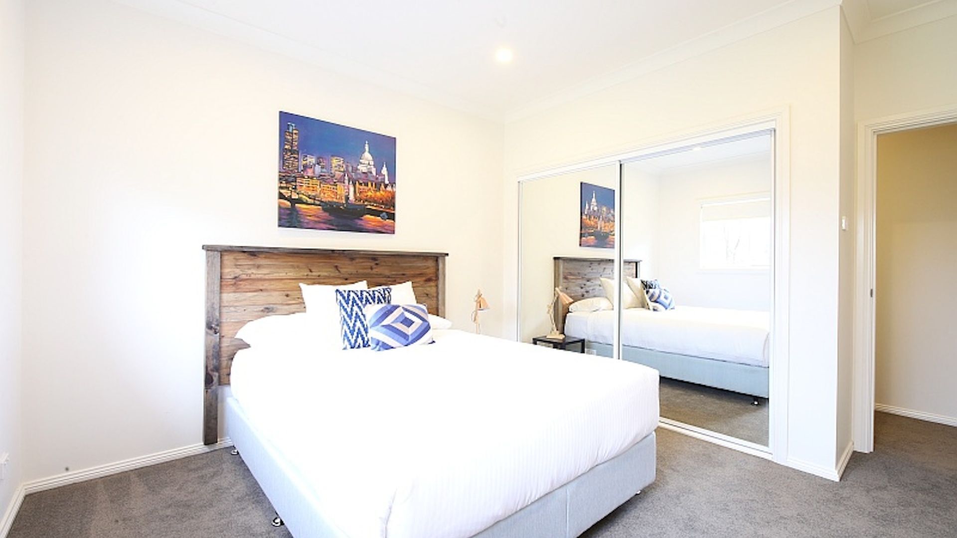 Lomandra Retreat - Views of the 6th tee — image 7