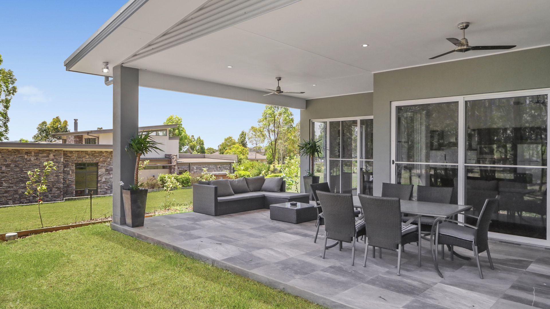 Lomandra Retreat - Views of the 6th tee — image 13