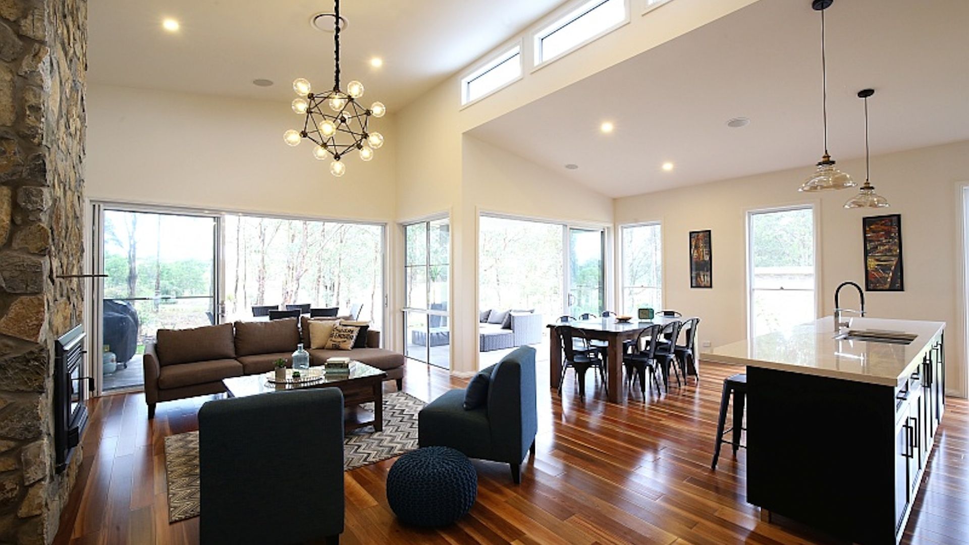 Lomandra Retreat - Views of the 6th tee