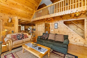 TV, peis og DVD-spiller