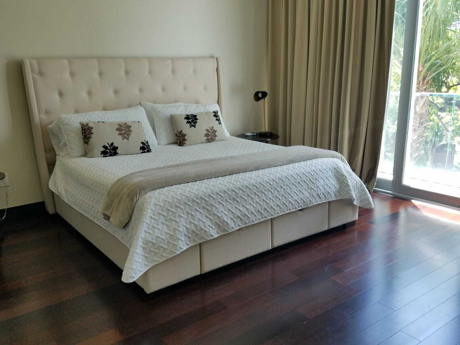 3 bedrooms, iron/ironing board, travel crib, free WiFi