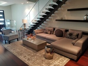 Interior - 2110 Brickell Avenue #3 (Miami)