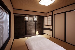 デスク、WiFi (無料)、ベッドシーツ