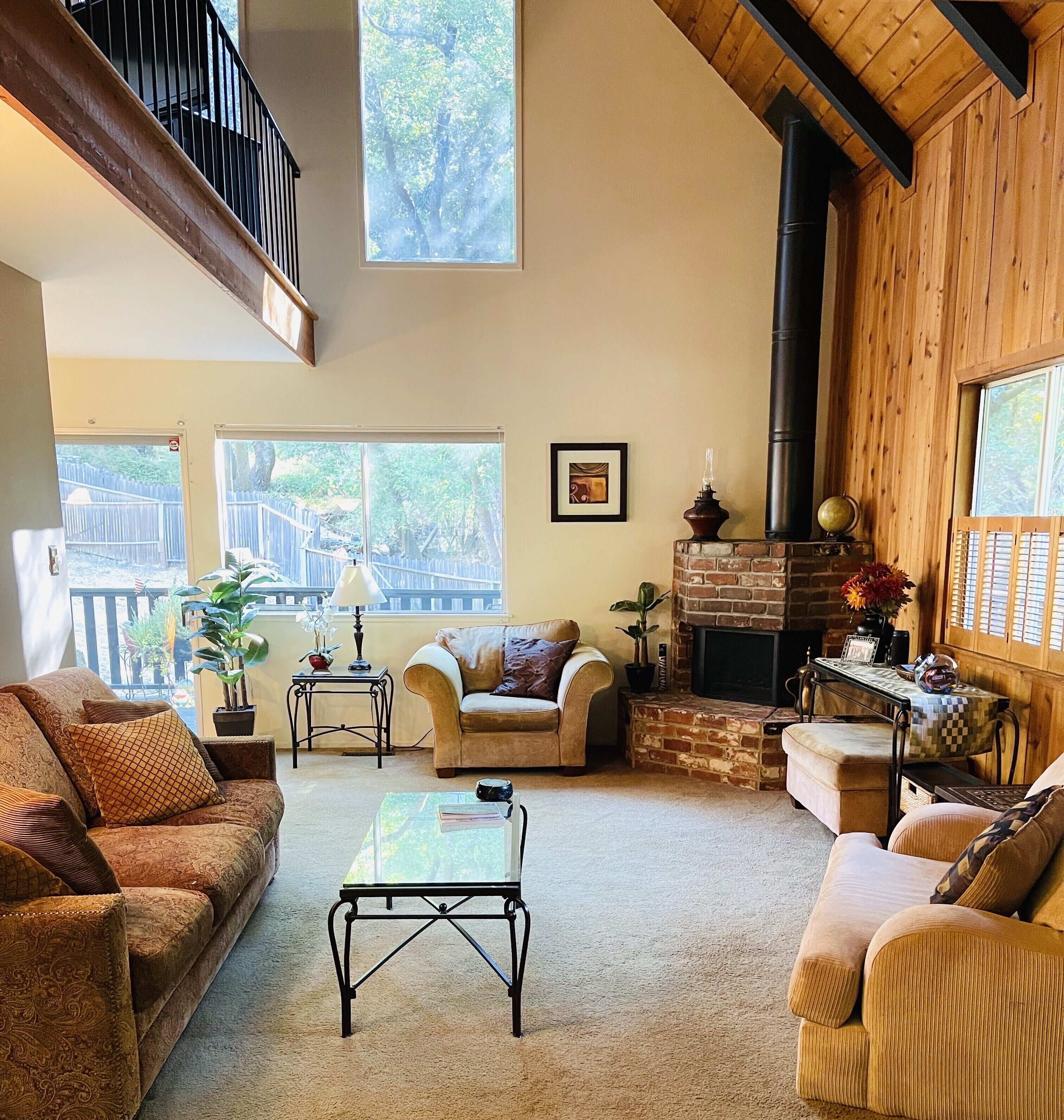 Quiet Haven... Where Memories Are Made! Fairfax, Ca retreat.