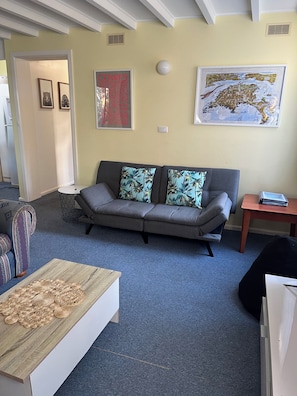 Living area - Ventnor Anchorage Site (Ventnor)