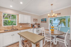 Fridge, microwave, oven, stovetop - Oceanfront Estate with Private 350 foot Pier, Heated Pool, Pet Friendly (Islamorada)