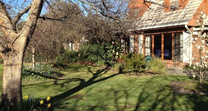 Mansfield House - Luxus Ferienwohnungen
