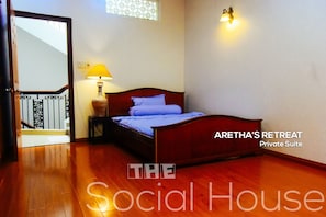 Superior Room, Private Bathroom | Premium bedding, iron/ironing board, rollaway beds, free WiFi