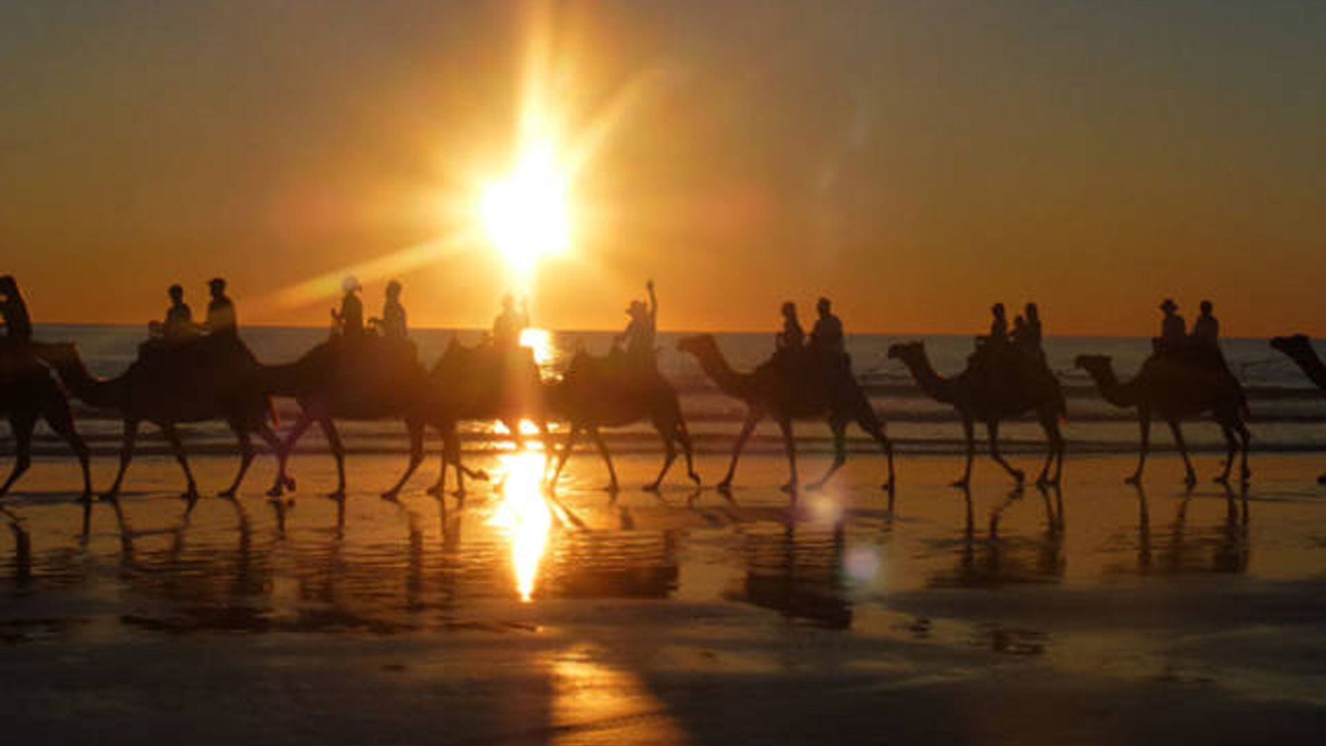 Digger's Rest Broome JUST BRING YOUR SUITCASE — image 14