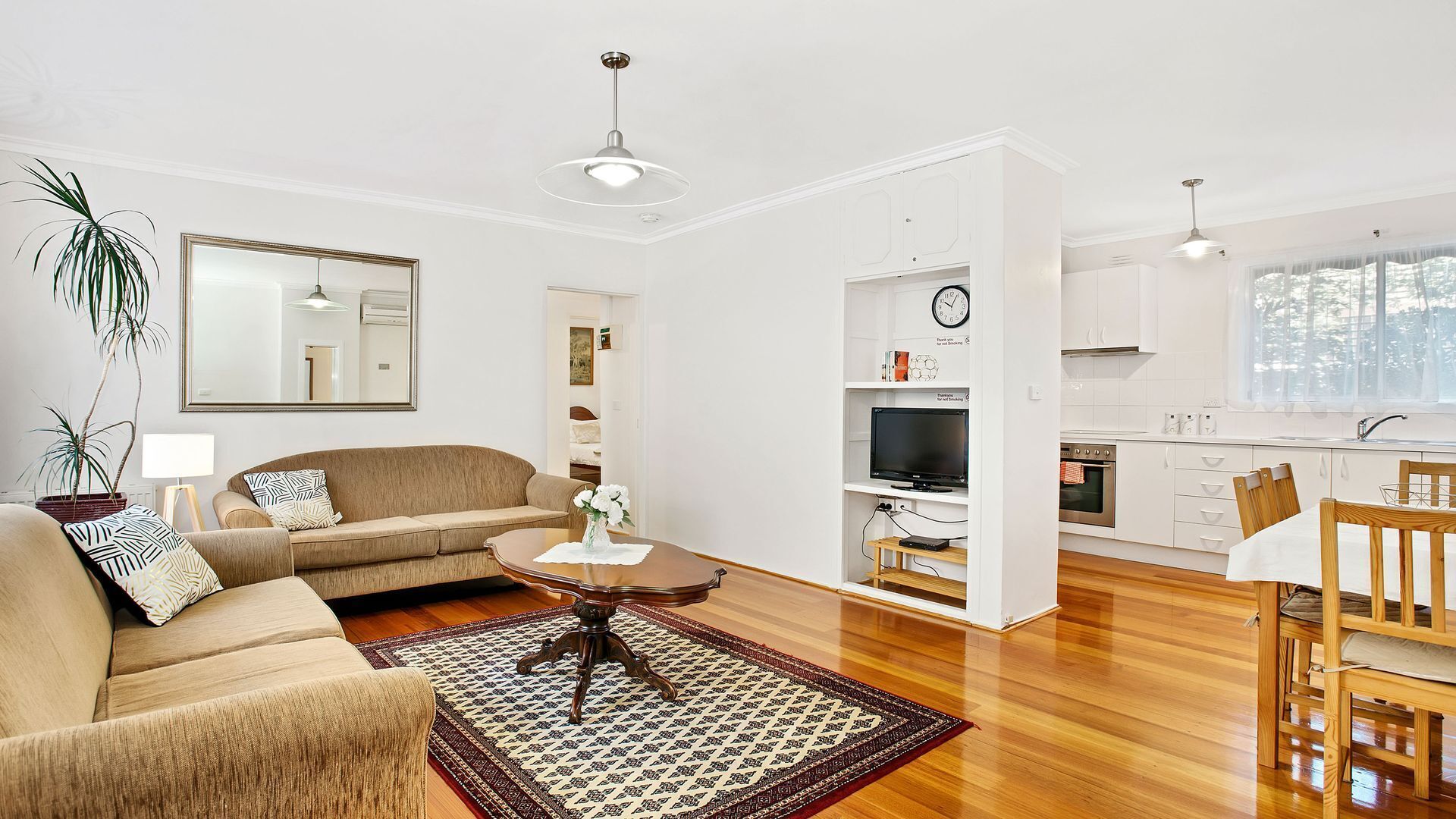 Apartment 2 Vine Str Blackburn — image 2