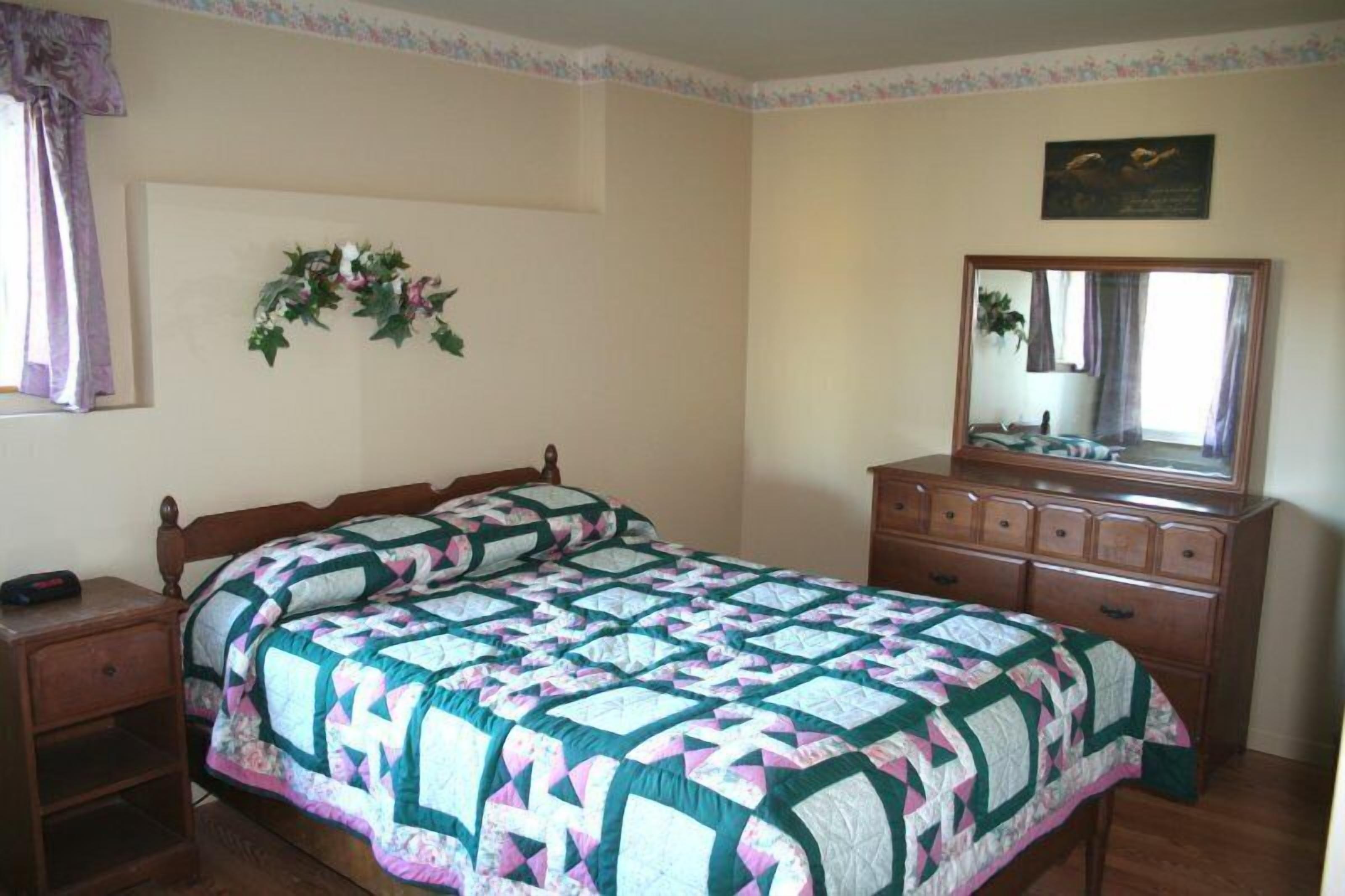 Vacation Home Located On New Horton Lake Near Hopewell Rock