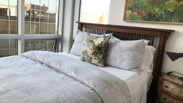 2 多间卧室、办公桌、熨斗/熨衣板、旅行婴儿床