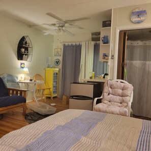 1 Schlafzimmer, Bügeleisen/Bügelbrett, kostenloses WLAN, Bettwäsche