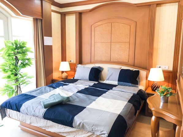 6 bedrooms, internet