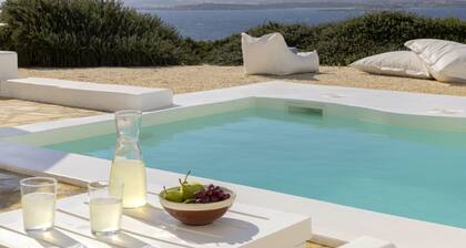 Private pool, Breathtaking Panoramic View to the Sea & Sunset