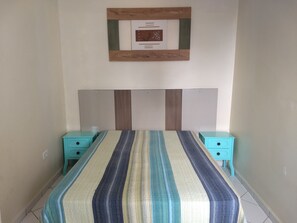 2 bedrooms, free WiFi - 2 bedrooms with suite !!! FIT with full view of the beach !!! (Balneario Umurama)