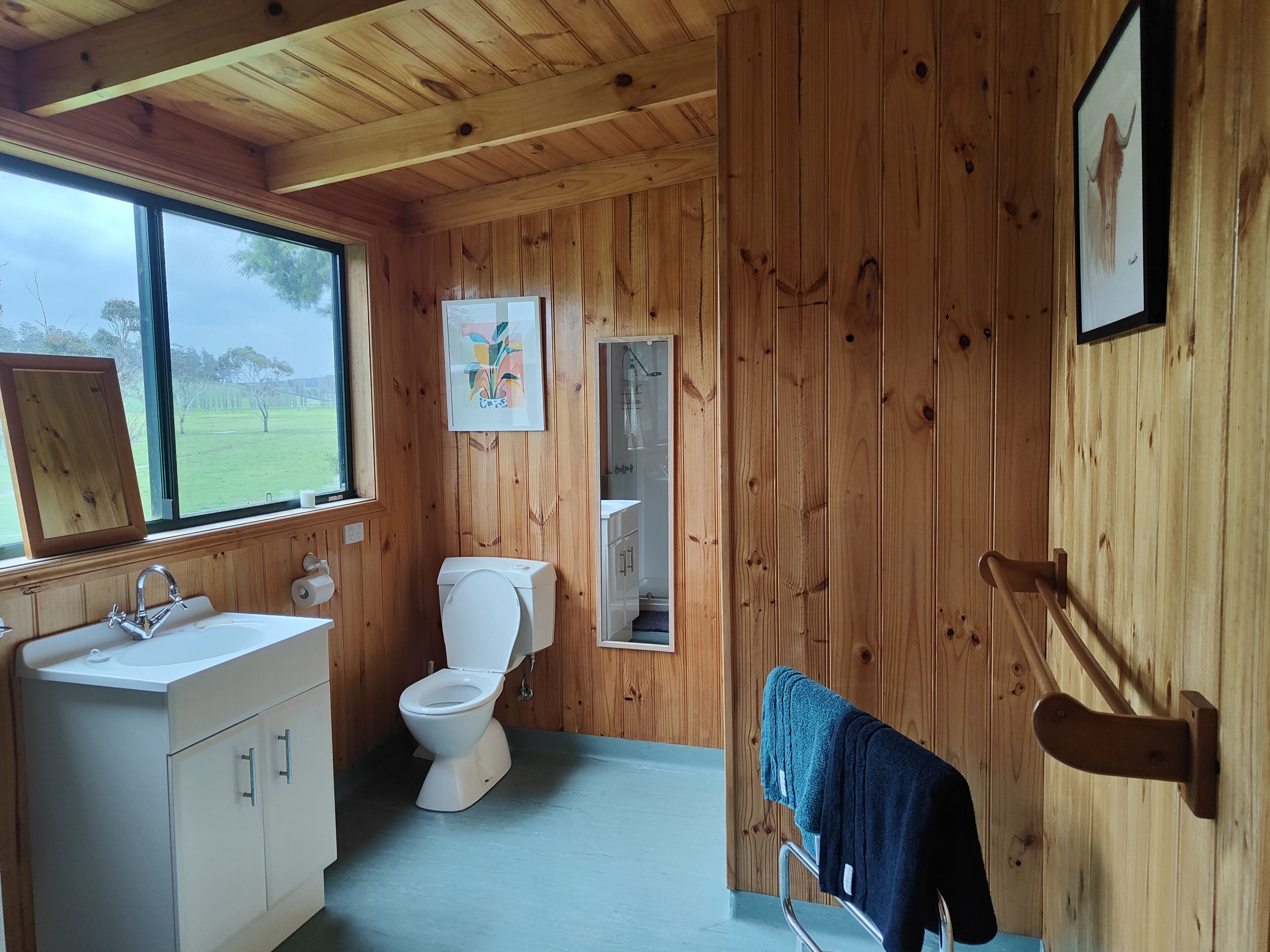 Woodlands Farm Cottage sleeps 4 people — image 6