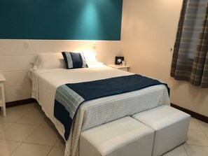 5 bedrooms, desk, iron/ironing board, free WiFi