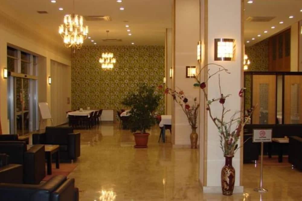 Gimat Otel