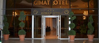 Gimat Otel