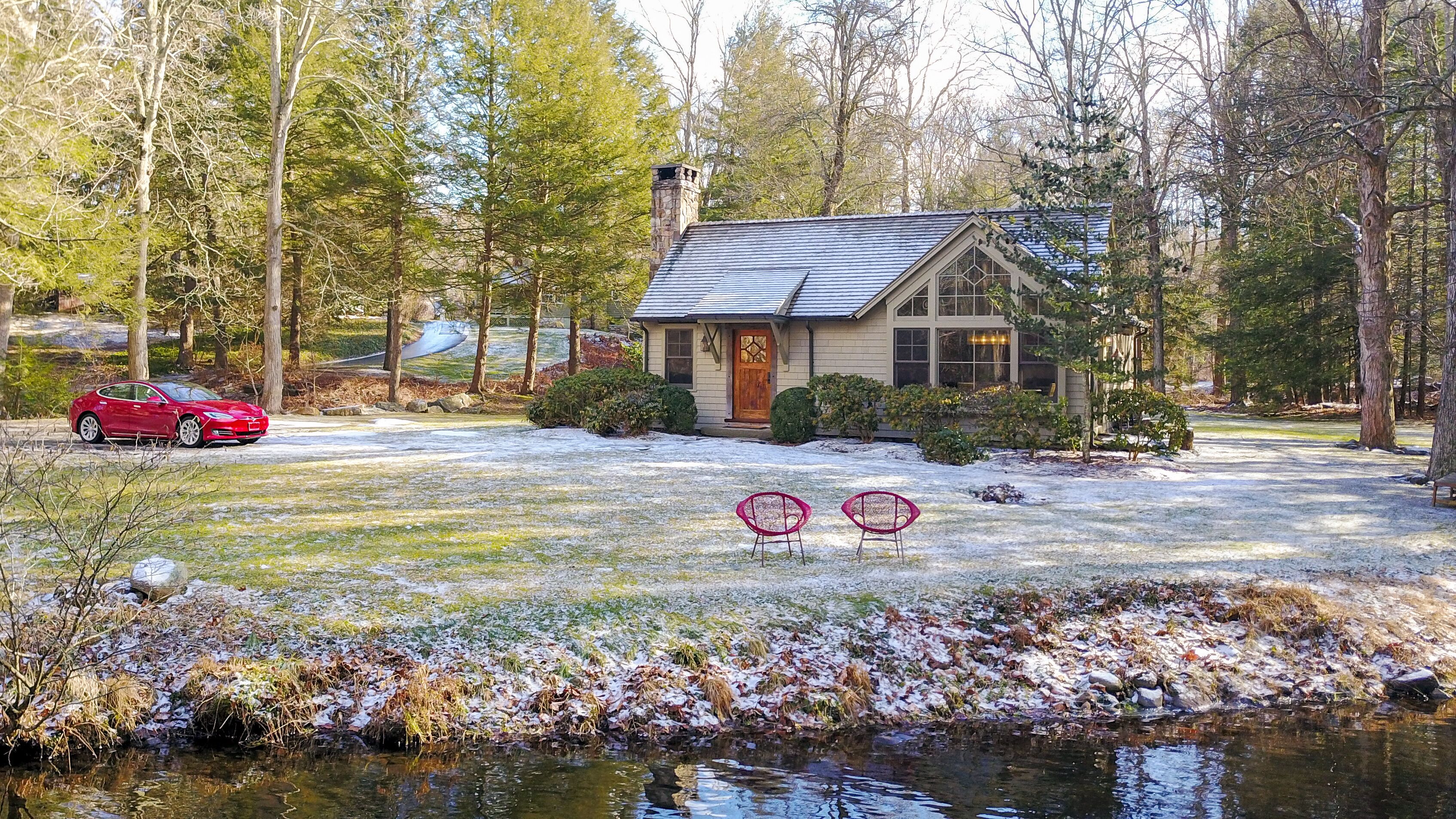 The Weston River House 1 hr from NYC Designed by Famed Artisan Michael Greenberg