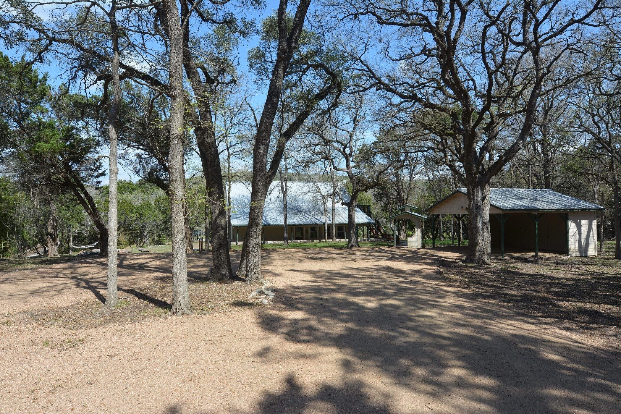 Creekside Farmhouse on Lone Man Creek. Perfect for family getaways and retreats.