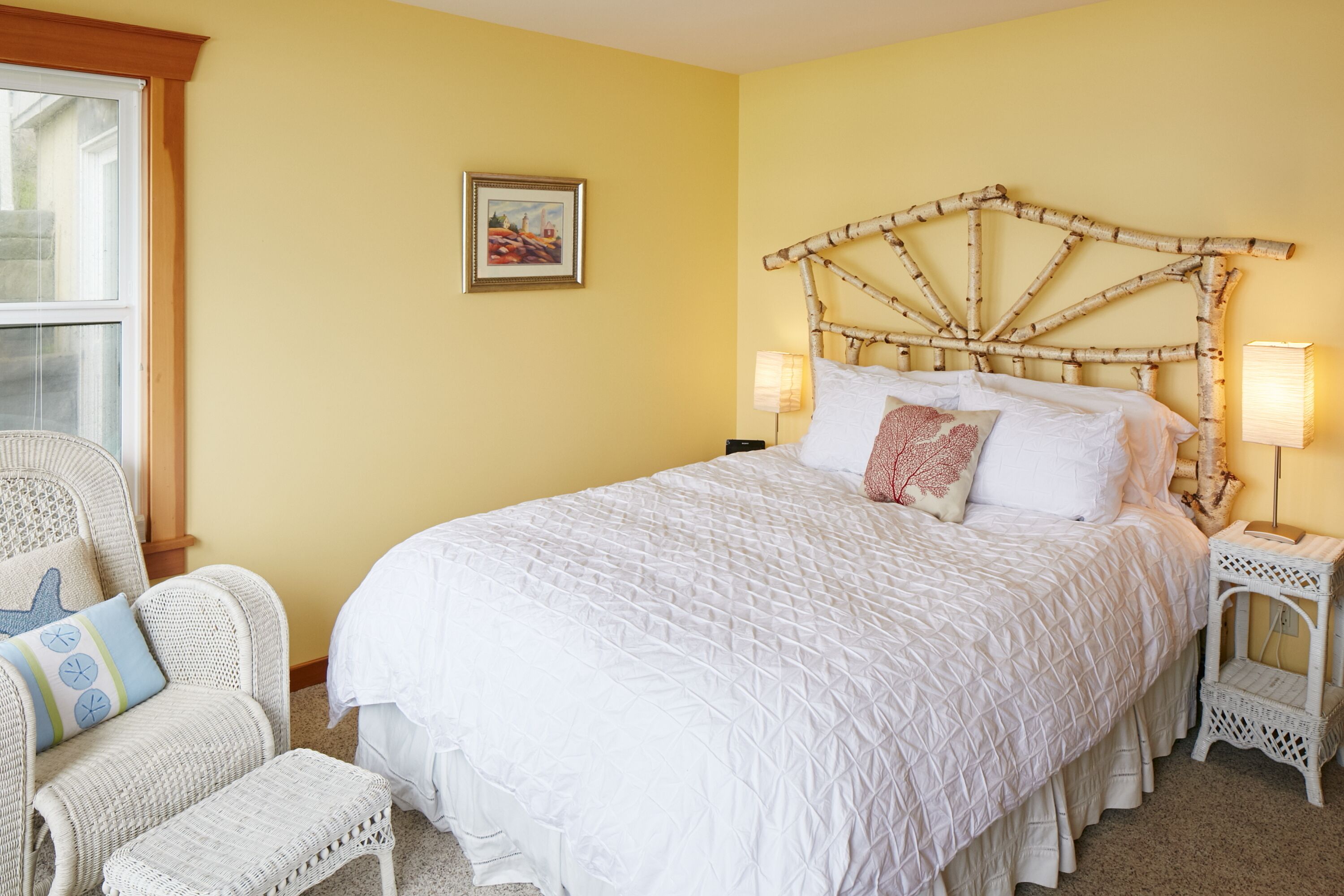 *Spectacular Luxury Oceanfront Home Hot Tub on Deck Steps to Beach!