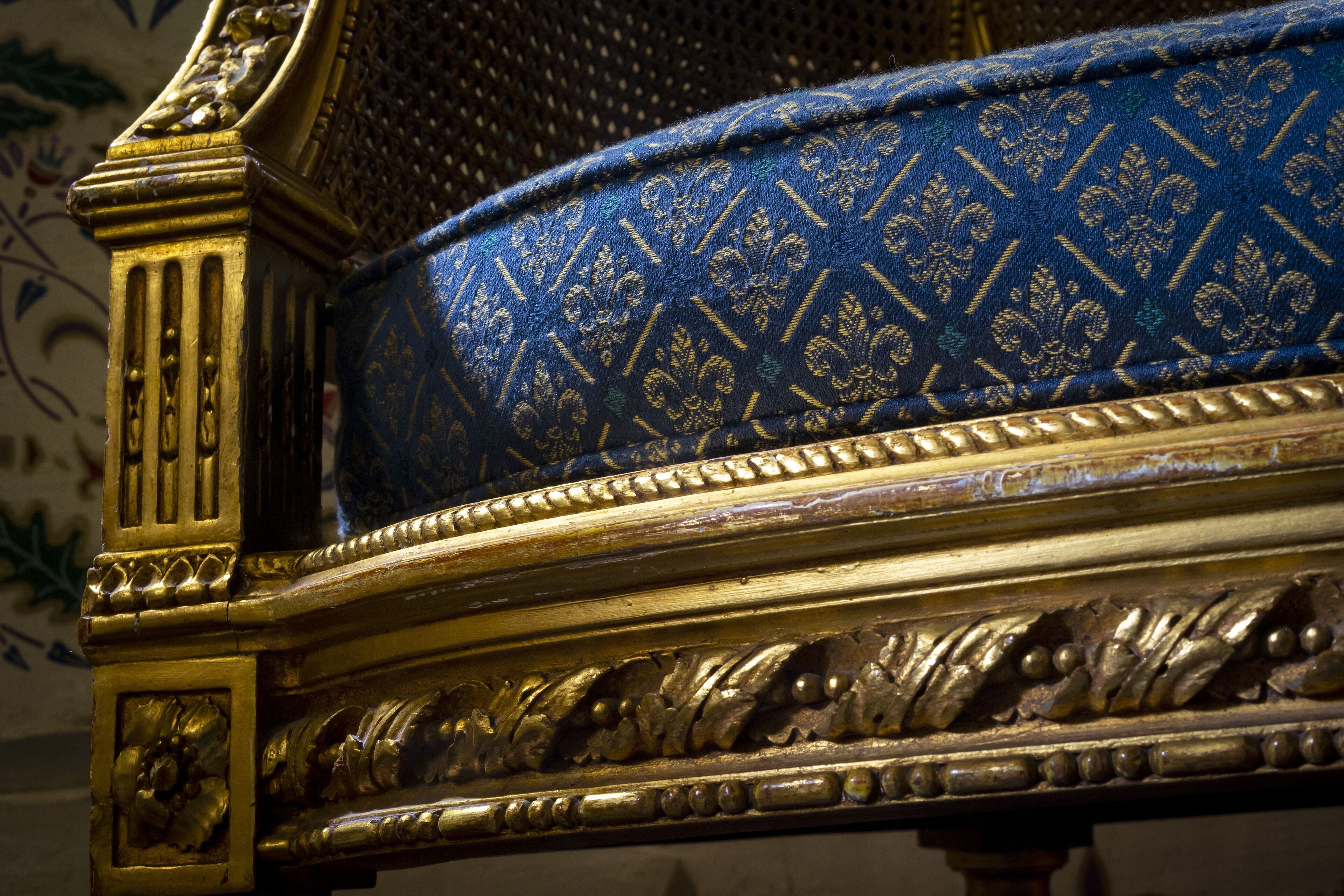 Castle Keep- Exceptionally Romantic  Escape for 2 with open log fire. — image 30