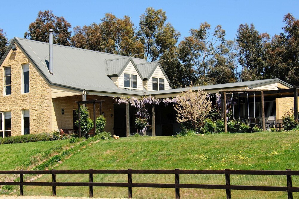 The Mews - Charan Hills