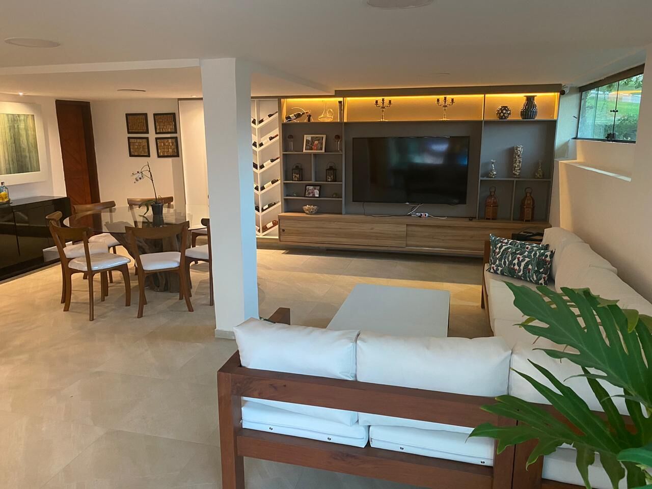 Excellent Country House (Panoramic View to Town and Mountain)