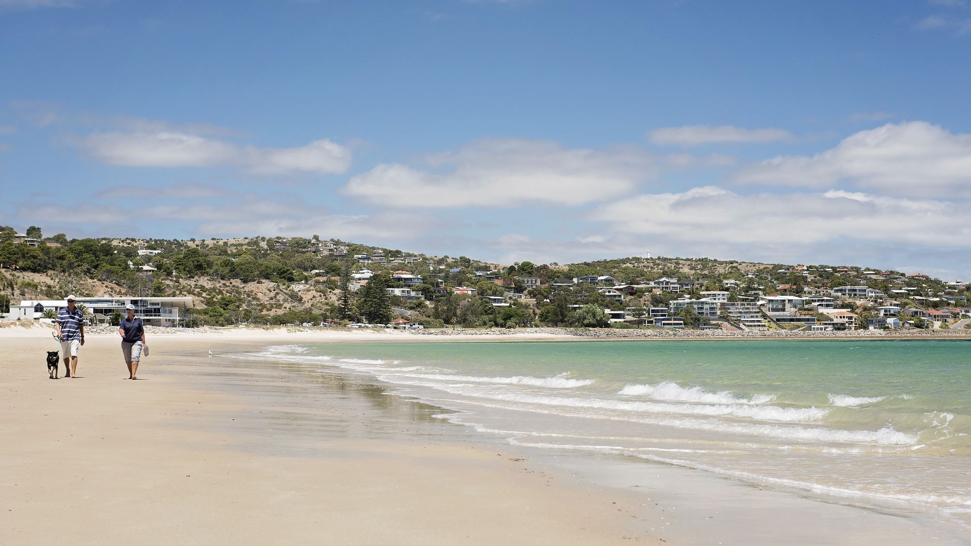 Stunning Seaside Retreat — image 20