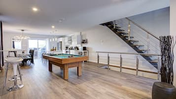 4 dormitoris, Internet i roba de llit