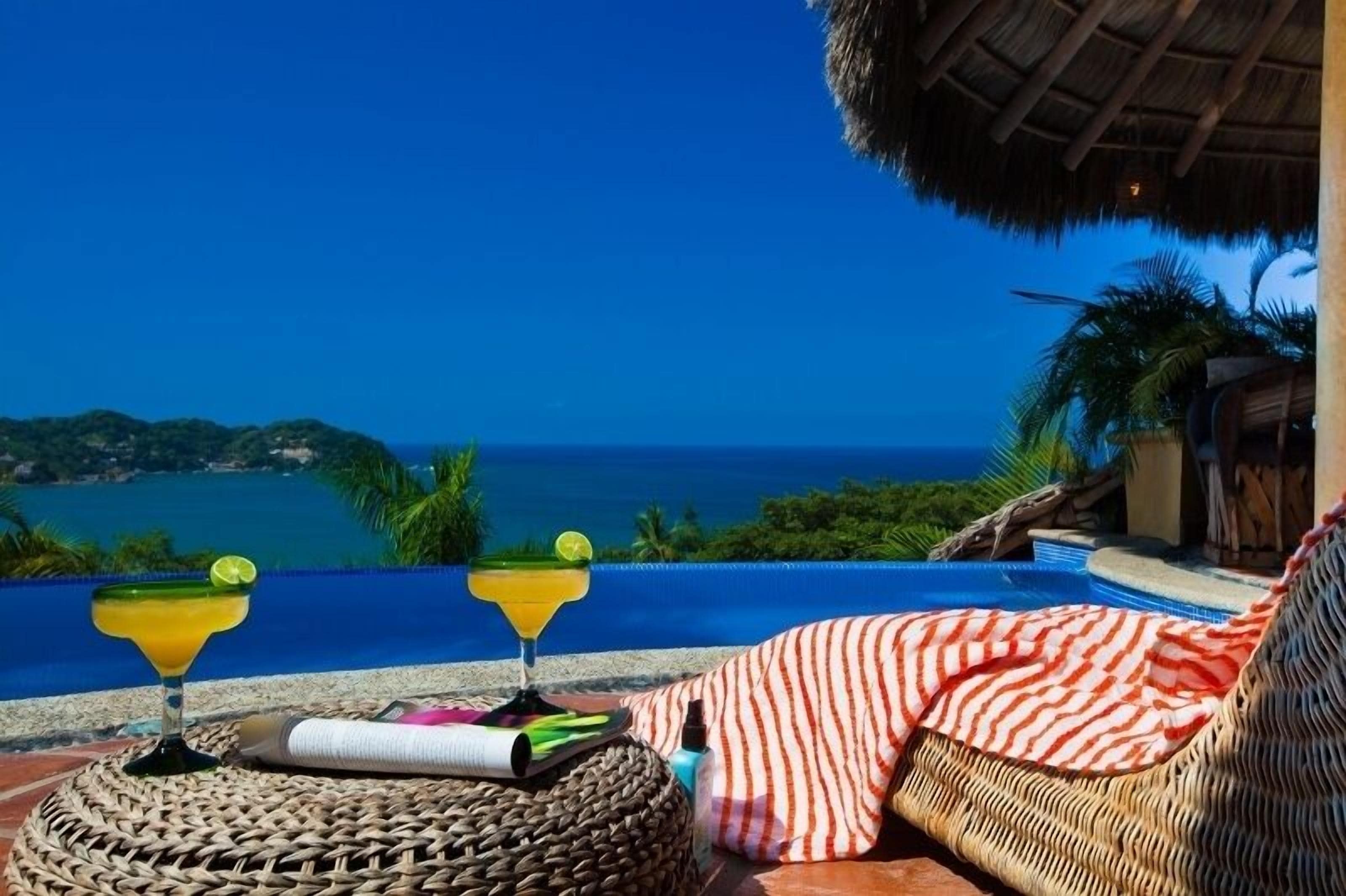 Ocean View Tropical Luxury Villa perfect North End location! 