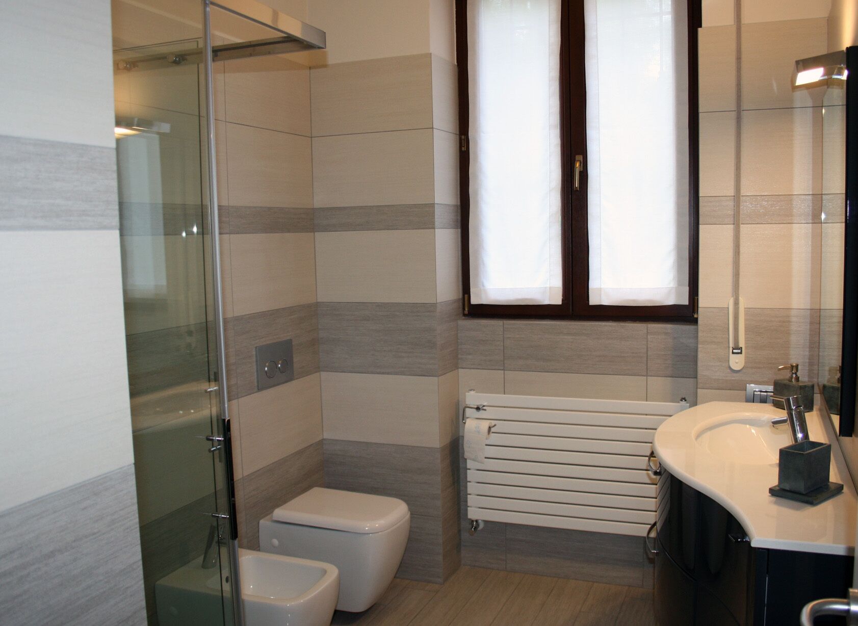 St Julius - Private parking & Bike free - MilanoFiere 15miles/25km -