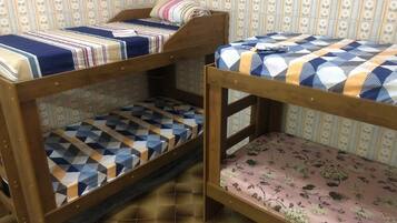 2 quartos, Wi-Fi de cortesia, roupa de cama