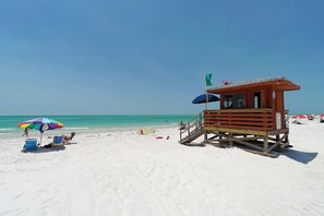 Am Strand, Liegestühle