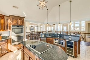 Fridge, microwave, oven, stovetop - Windjammer | 160 ft from the beach | Private Pool, Hot Tub (Virginia Beach)