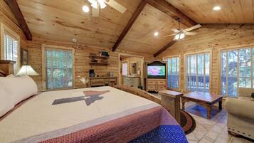 5 bedrooms, iron/ironing board, free WiFi, bed sheets