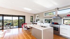 Fridge, microwave, dishwasher, toaster